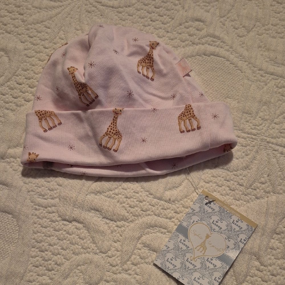 Kissy Kissy girls SM 0-3 3/6 months pink with giraffe print beanie NWT